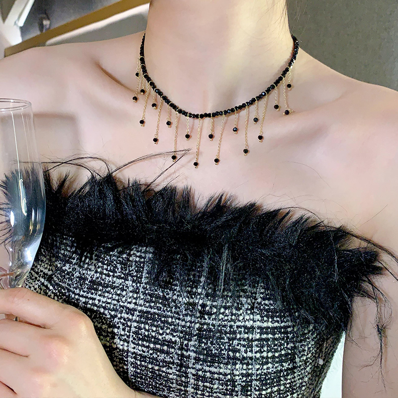黑色水晶流苏项链女高级设计感小众锁骨链气质性感超仙气配饰颈链