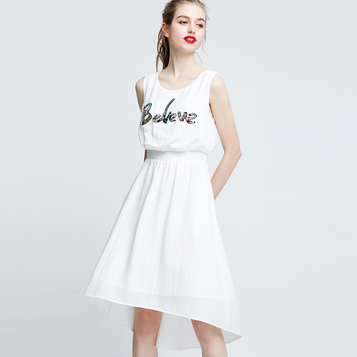 Vero Moda´ÌÐåÌù²¼Öг¤Á¬ÒÂȹ|31737A511