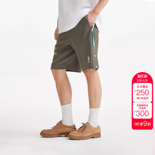 短裤 绫致 杰克琼斯男装 雄鹿队 底摆开衩字母宽松纯棉 NBA联名款