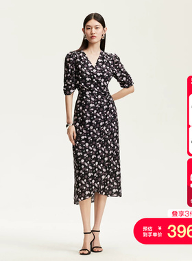 vq区绫致Vero Moda连衣裙夏季新款V领系带复古碎花印花裙