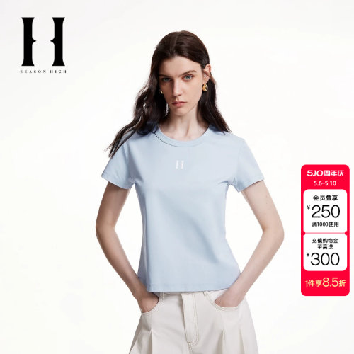绫致SEASON HIGH时尚百搭圆领领型合身版型胸前图案短袖T恤