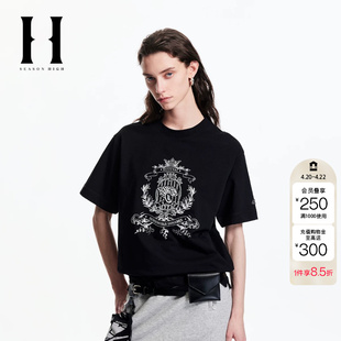 绫致SEASON HIGH春季新款NFL联名百搭舒适纯棉T恤女装