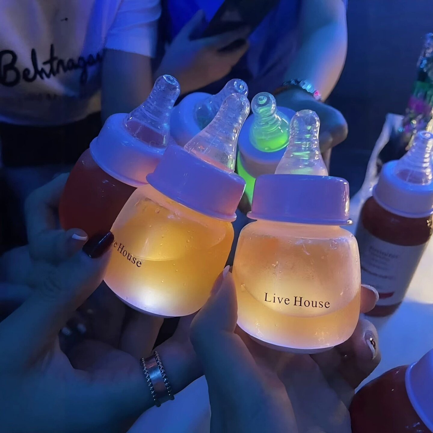 抽象奶啤!mini奶瓶酒杯个性水杯
