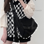 原创INS韩简约日系纯黑色百搭单肩斜挎包帆布学生书包男女 YOHOO