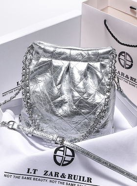 香港代购真皮生日礼物银色包包女2024新款洋气水桶包时尚斜挎包