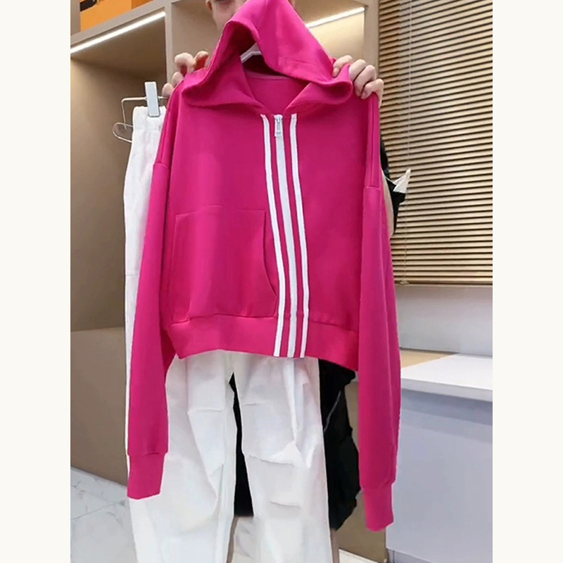 春秋季玫红色连帽卫衣女2025秋季休闲宽松百搭高级感休闲上衣