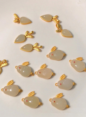 和田玉本命年小兔子吊坠饰品