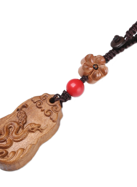 2025年桃木雕刻生肖蛇吊坠