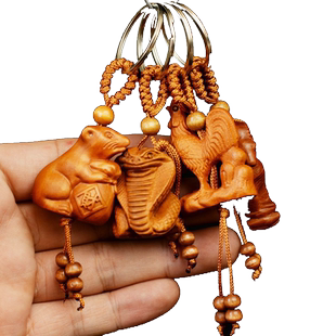 木雕刻十二生肖吊坠属鼠牛虎兔龙蛇马羊猴鸡狗猪汽车钥匙扣挂件