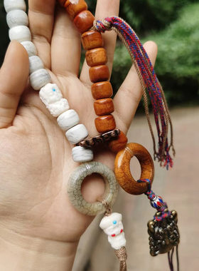 藏式牦牛骨回流炸裂纹手持10mm桶珠猫头鹰吊坠白料配饰民族风手串