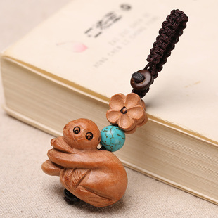 2026年吉祥物木生肖猴吊坠小猴子挂件车钥匙扣手机链饰平安吉祥物