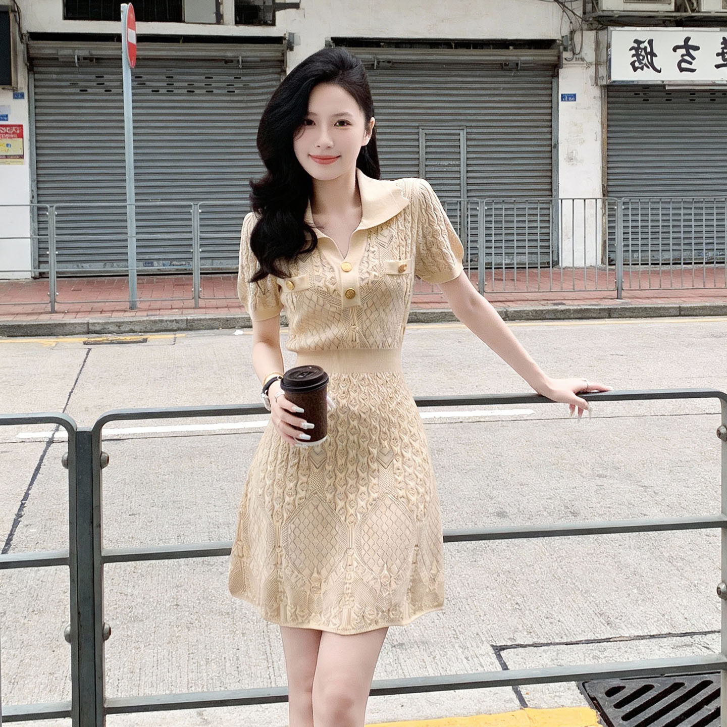 名媛小香风冰丝针织连衣裙女夏镂空提花短袖气质收腰显瘦A字裙子