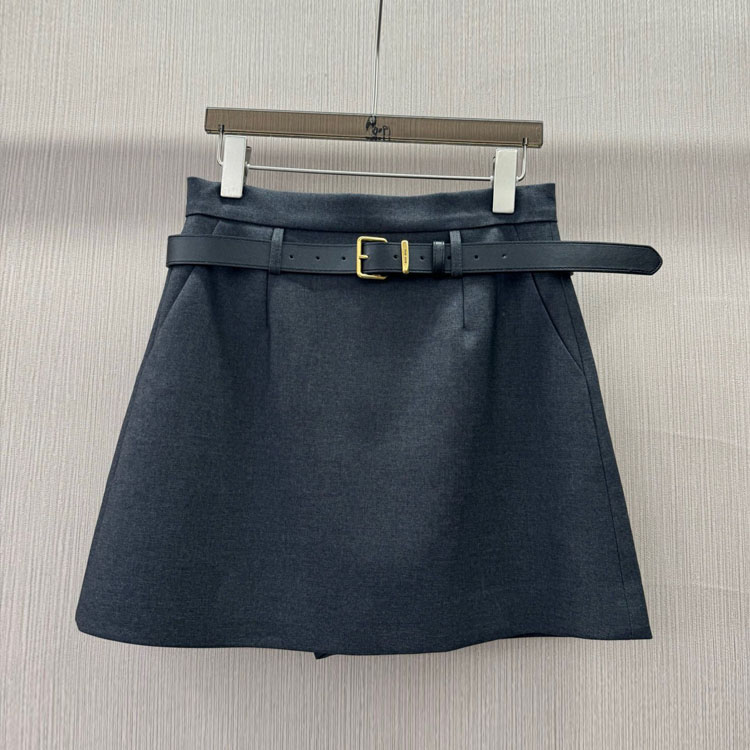 初溯家2025早秋新品欧货女装高腰显瘦A字半身裙百搭防走光短裙3色