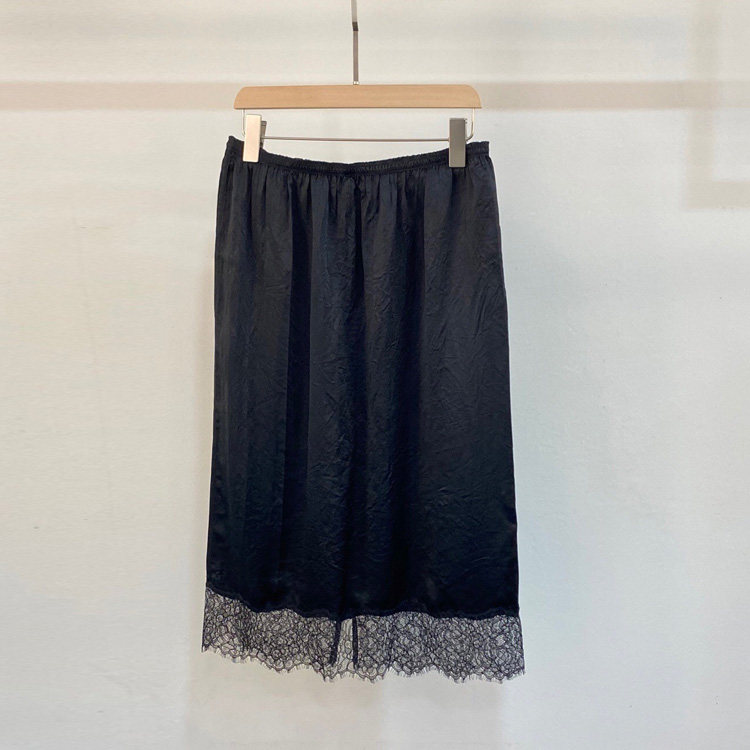 初溯家2025春夏新款欧货女装下摆蕾丝拼接肌理感醋酸松紧腰半身裙