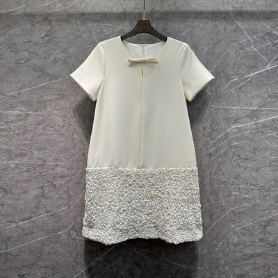 气质A字裙联系亮片连衣裙