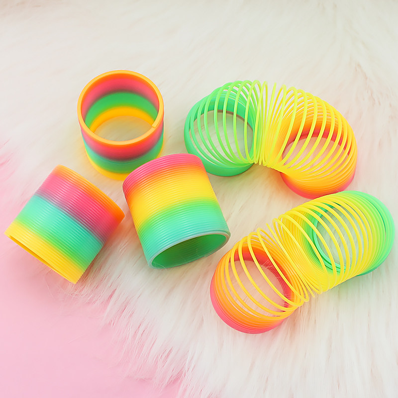 益智彩虹圈地摊拉伸学校地推礼物