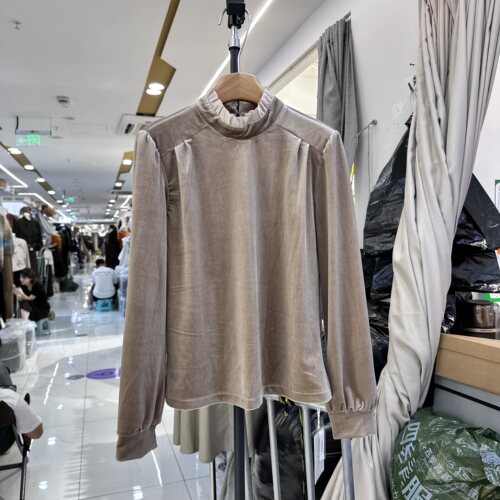 TUBUYU土布鱼8516丝绒小衫上衣