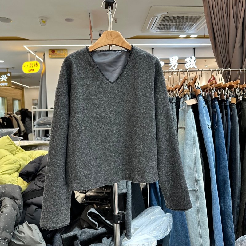 独秀DX25S566韩系V领套头卫衣
