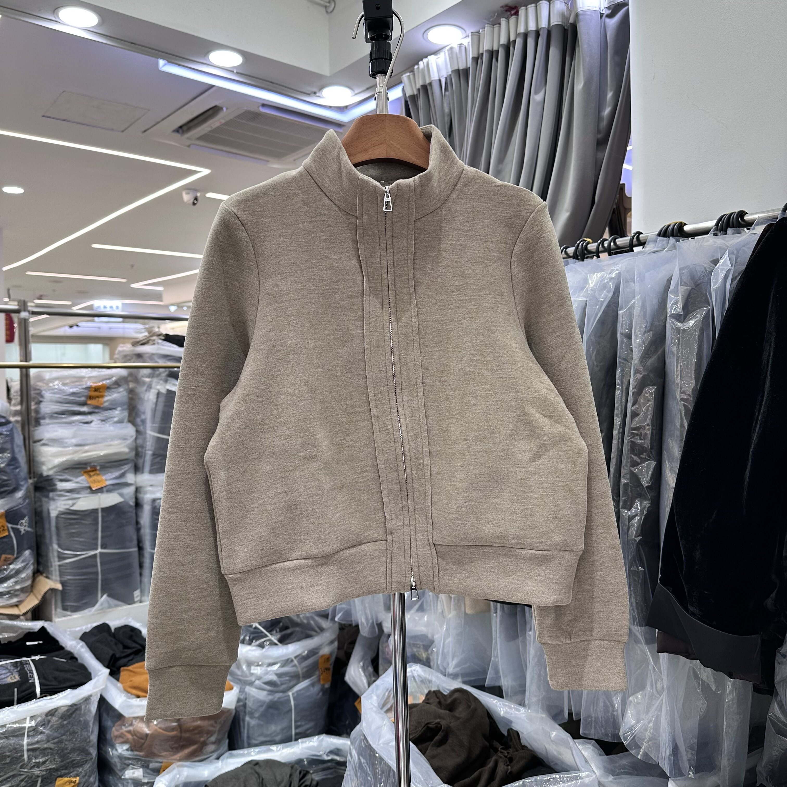 立领拉链宽松显瘦女卫衣