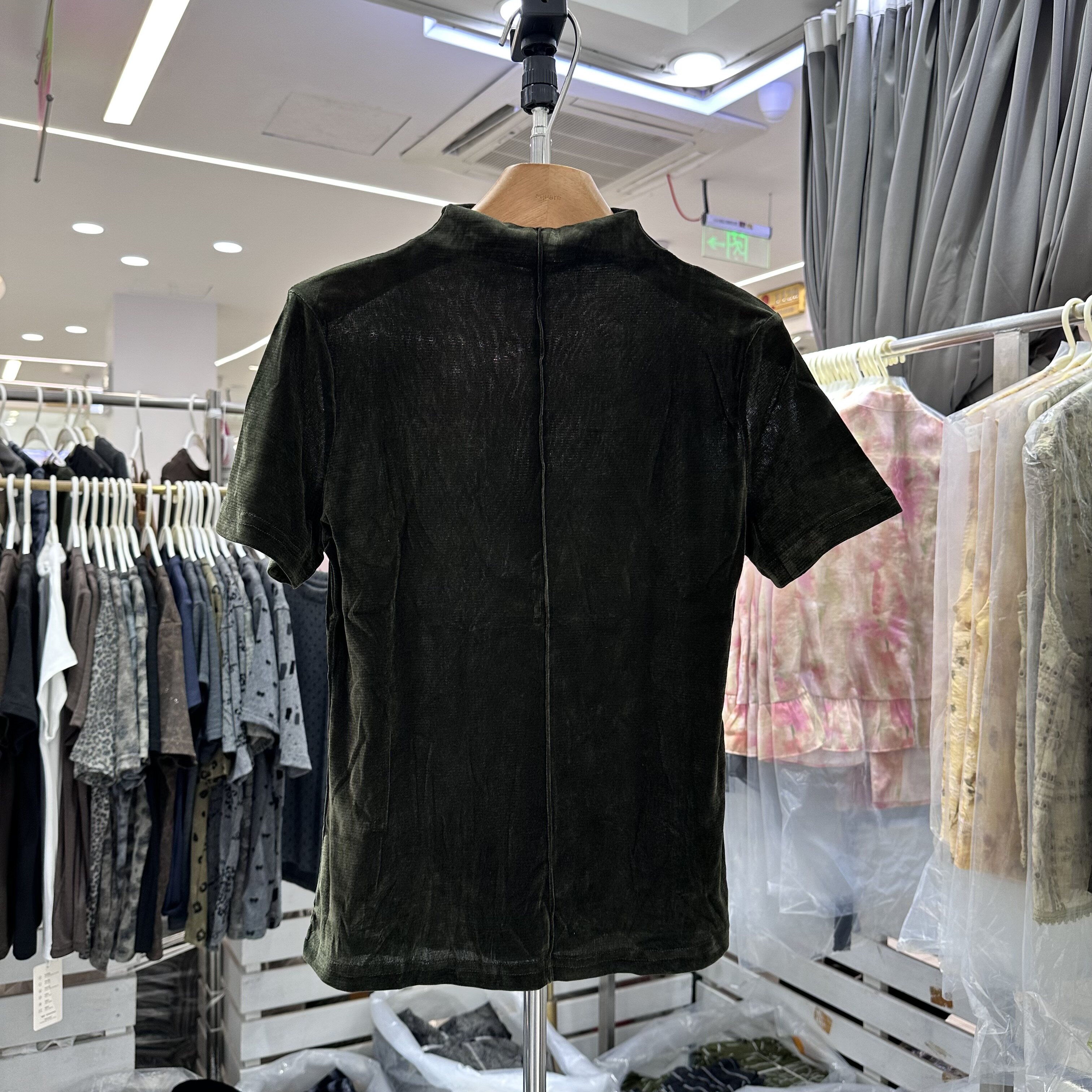 韩系一条筋丝绒T恤衫上衣