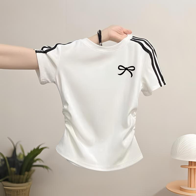 女童纯棉T恤短袖三条杆2026新款设计感运动风收腰修身短款上衣夏