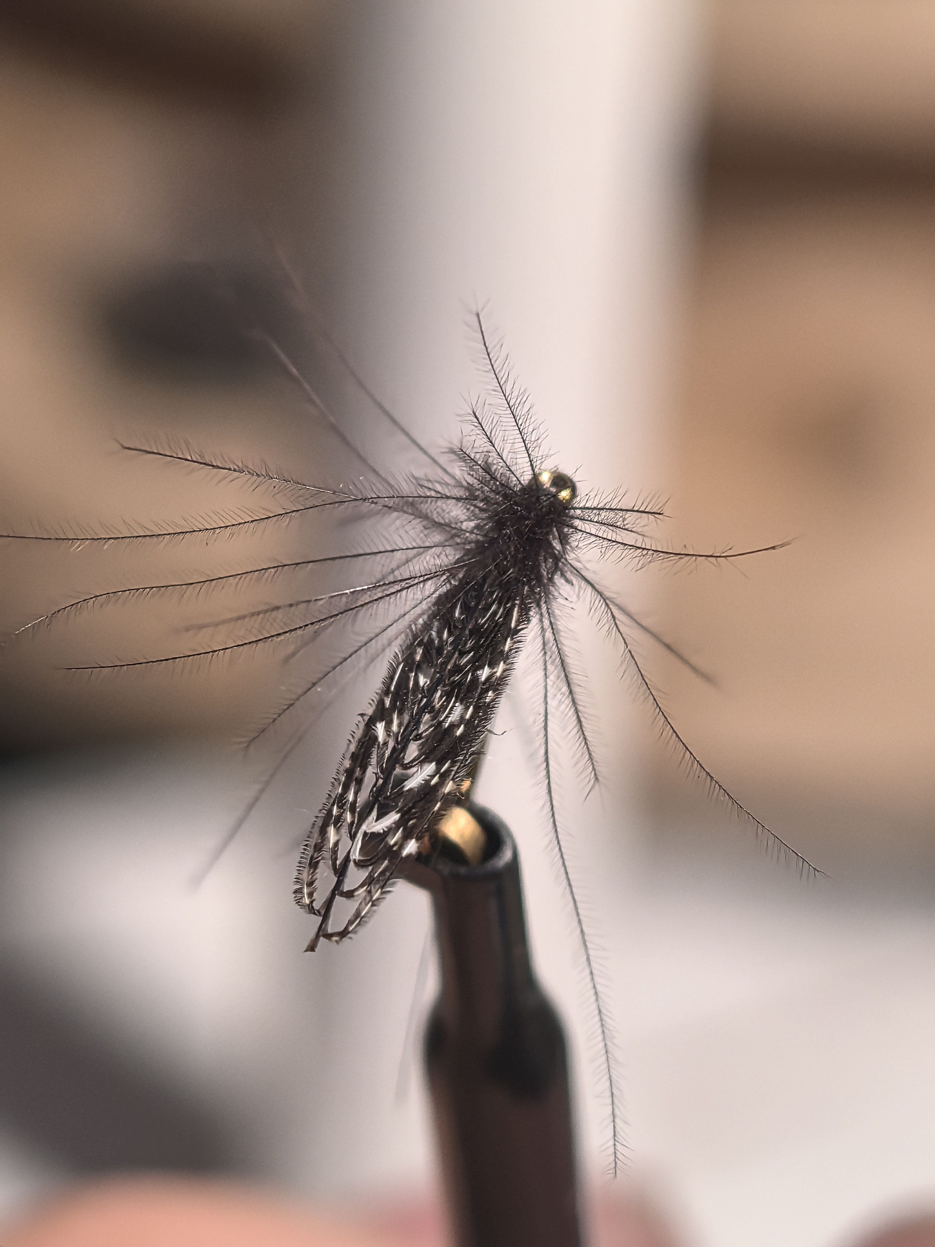 北京飞钓石蚕蛾CDC浮水干式毛钩 马口 溪哥 白条