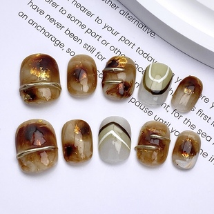 秋冬新款 纯手工穿戴甲高级显白短梯晕染棕色椭圆甲百搭高贵美甲
