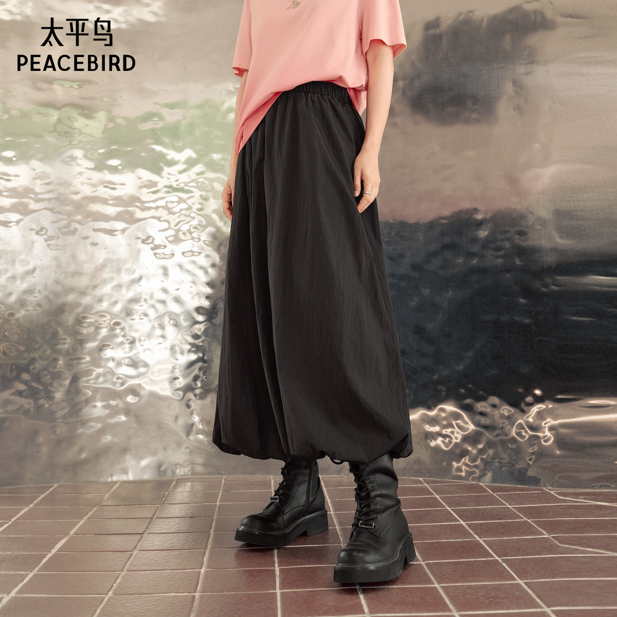 太平鸟女装运动风降落伞裙新款挺括长裙半身裙A3GFF1526