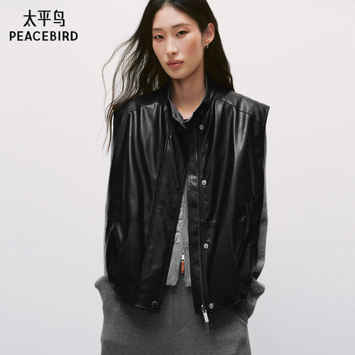太平鸟女PU皮马甲式立领宽肩