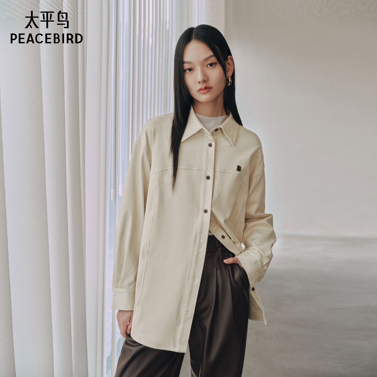 太平鸟磨毛麂皮绒质感长袖衬衫冬季立体刺绣通勤简约韩版衬衣*