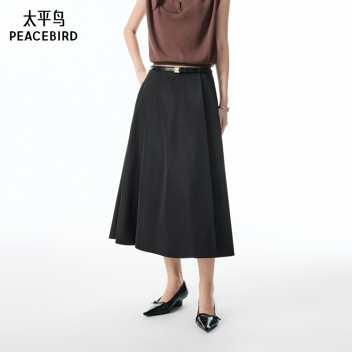 太平鸟垂坠缎面半身裙女