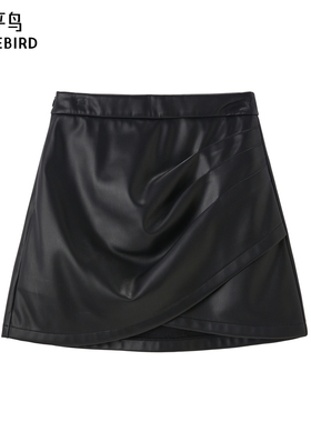 太平鸟女装冬季款高街褶皱时尚PU裙A3GED4207