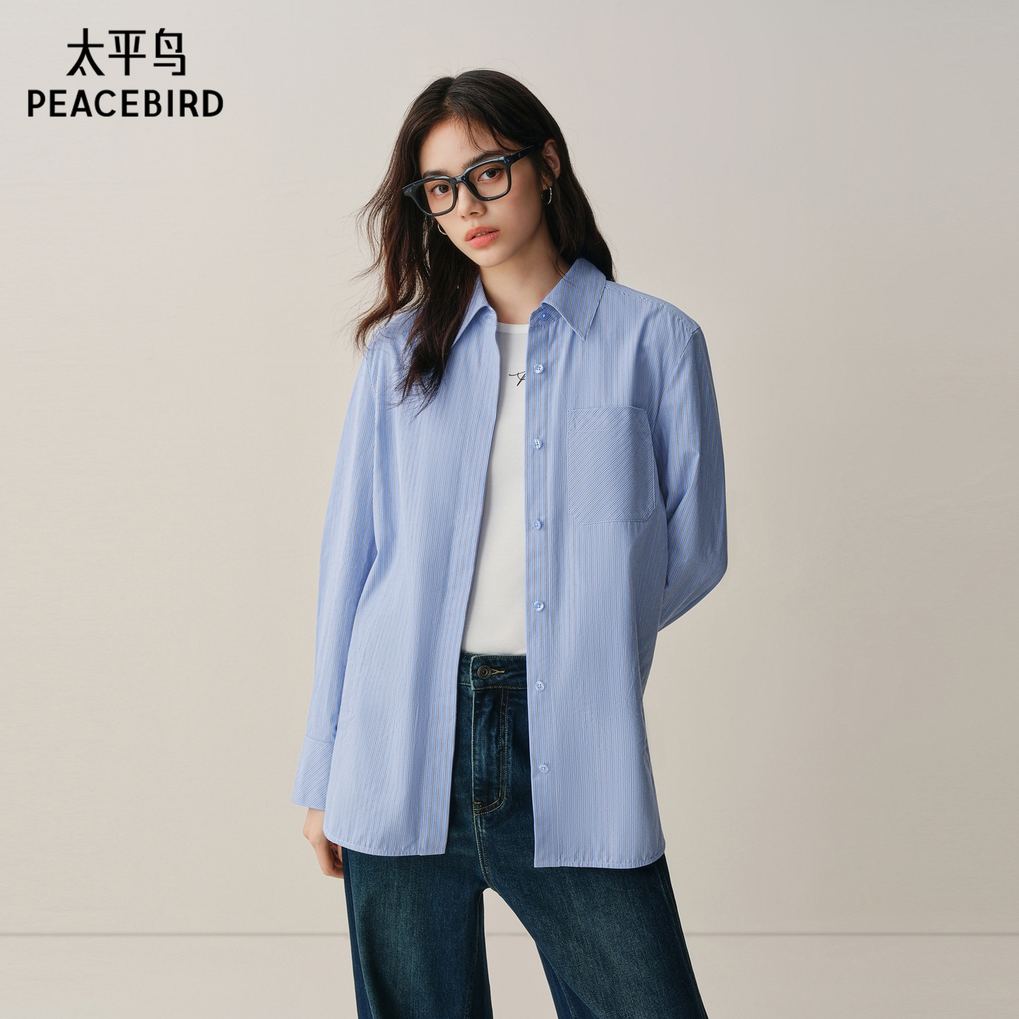 太平鸟蓝色磨毛合体长袖衬衫