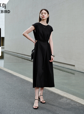 【博主同款】太平鸟商场黑月光MINGMA联名连衣裙收腰长A1FAF2185