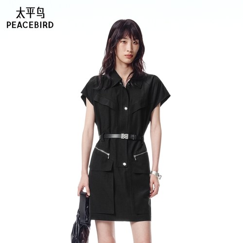 太平鸟女装2025年夏季新款休闲工装小黑裙品质时尚女A3FAF2329
