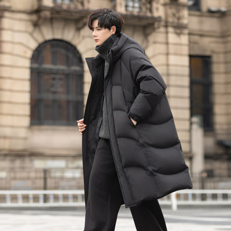 90白鸭绒高充绒300克男士羽绒服