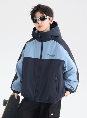 男大童冬季防水加厚连帽冲锋棉服