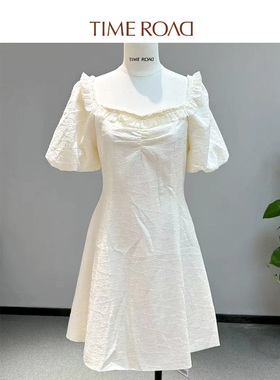 Time RoaD/汤米诺商场奶甜荷叶边珍珠领泡泡袖连衣裙T26233191351