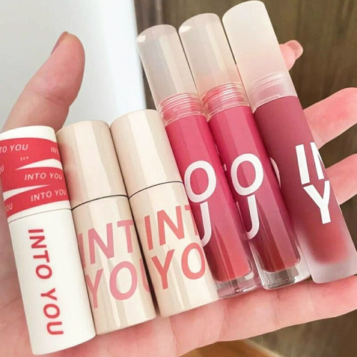 intoyou唇泥em05女主角空气浓缩唇釉哑光丝绒525口红水雾into you