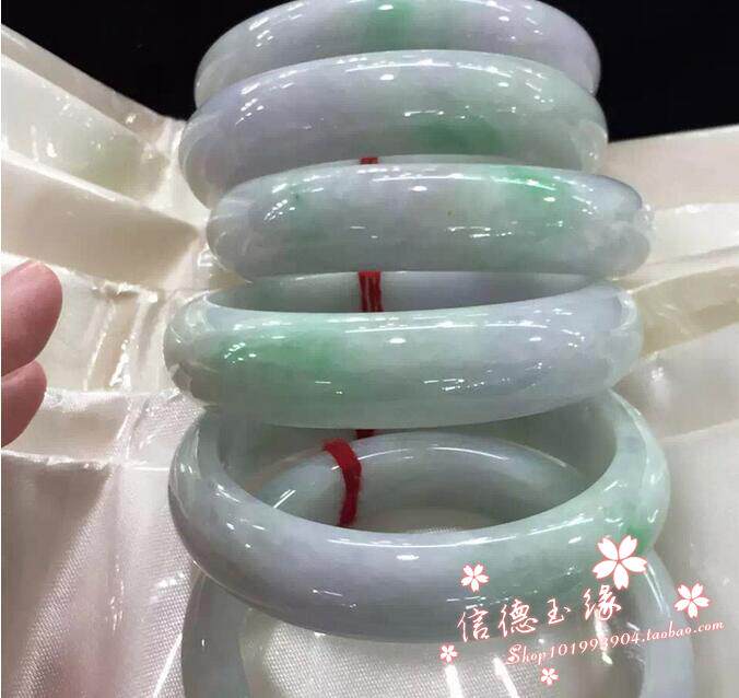 翡翠色玉石手镯紫罗兰冰种阳绿飘花女玉手镯子简约款飘花手镯女款