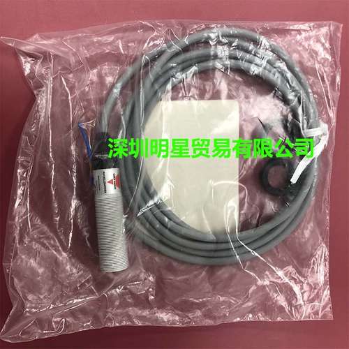 正品CARLOGAVAZZI 瑞士佳乐CA18CLF08PAM1电容式接近开关假一罚十