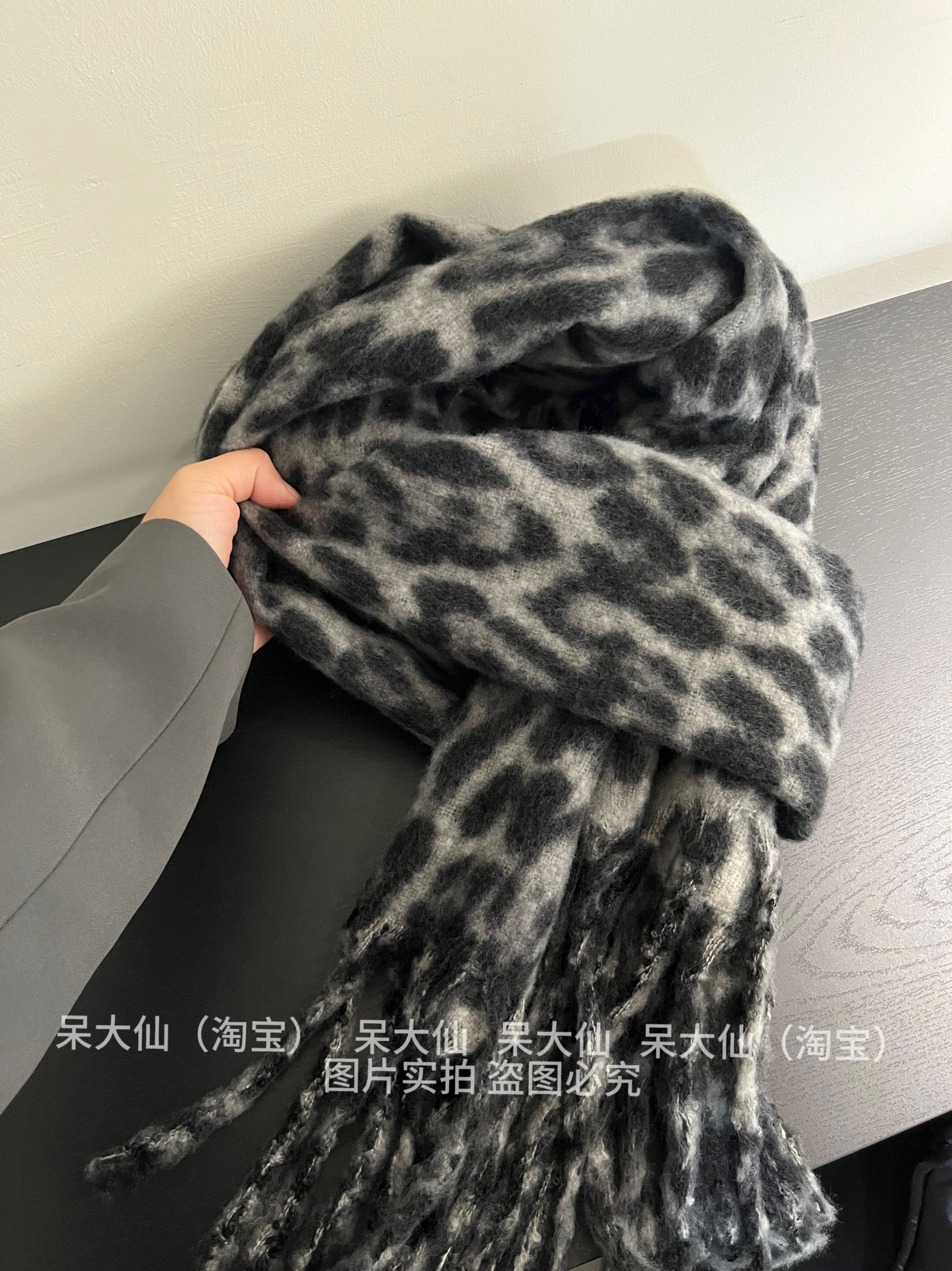 呆大仙～秋冬复古时髦豹纹围巾女加厚保暖围脖披肩两用加长氛围感