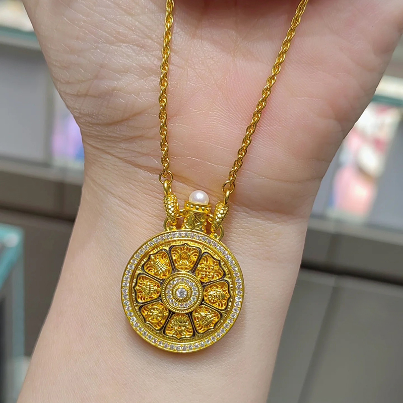 铜合金项链 新中式可转动轻奢八宝罗盘项链女精致百搭锁骨链配饰