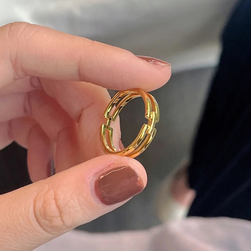 钛钢镀18K金素圈几何H戒指女时尚ins风光面闭口指环不掉色配饰品,饰品/流行首饰/时尚饰品新,戒指/指环,淘宝优惠券,粉丝福利购,淘宝优惠卷