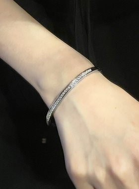 钛钢手镯 日韩冷淡风时尚半圈满钻手镯女简约气质镯子不褪色手饰