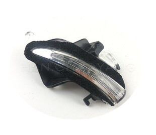适用于凌志CT200GS250ES300倒车镜灯后视镜灯总成 反光镜转向灯罩