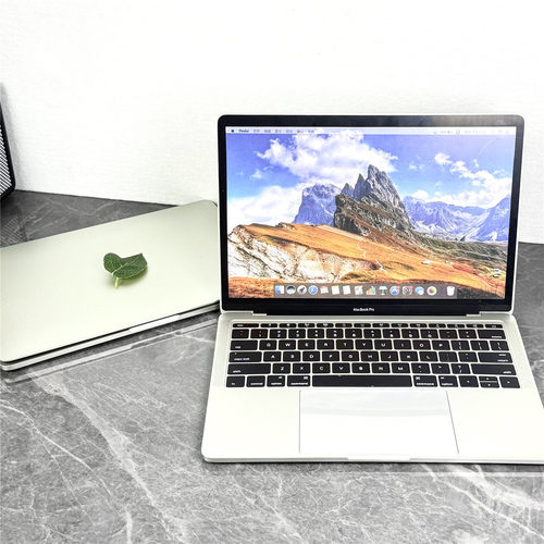 新款Pro超薄13.3寸MacBook笔记本假电脑仿真模型道具摆件样品