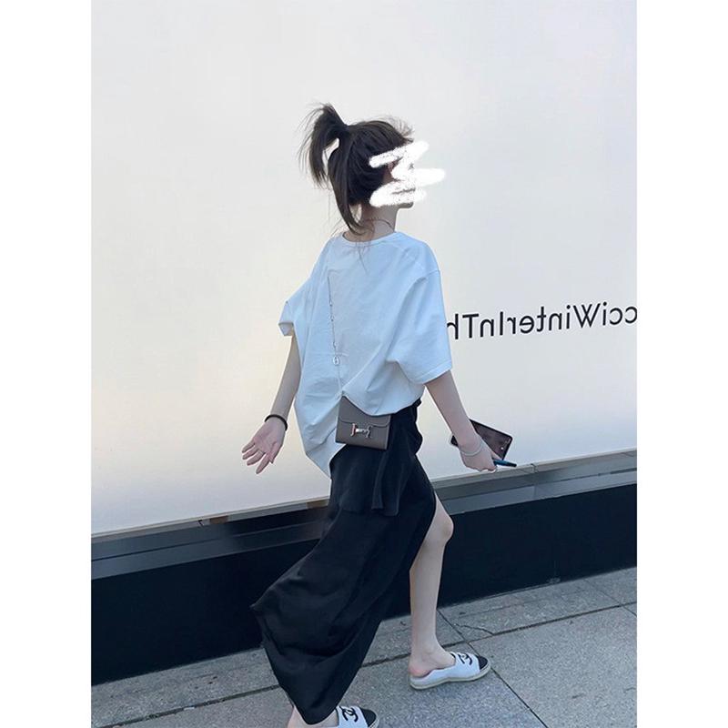返场款！不规则设计感缎面半身裙夏日侧开叉褶皱半身长裙女