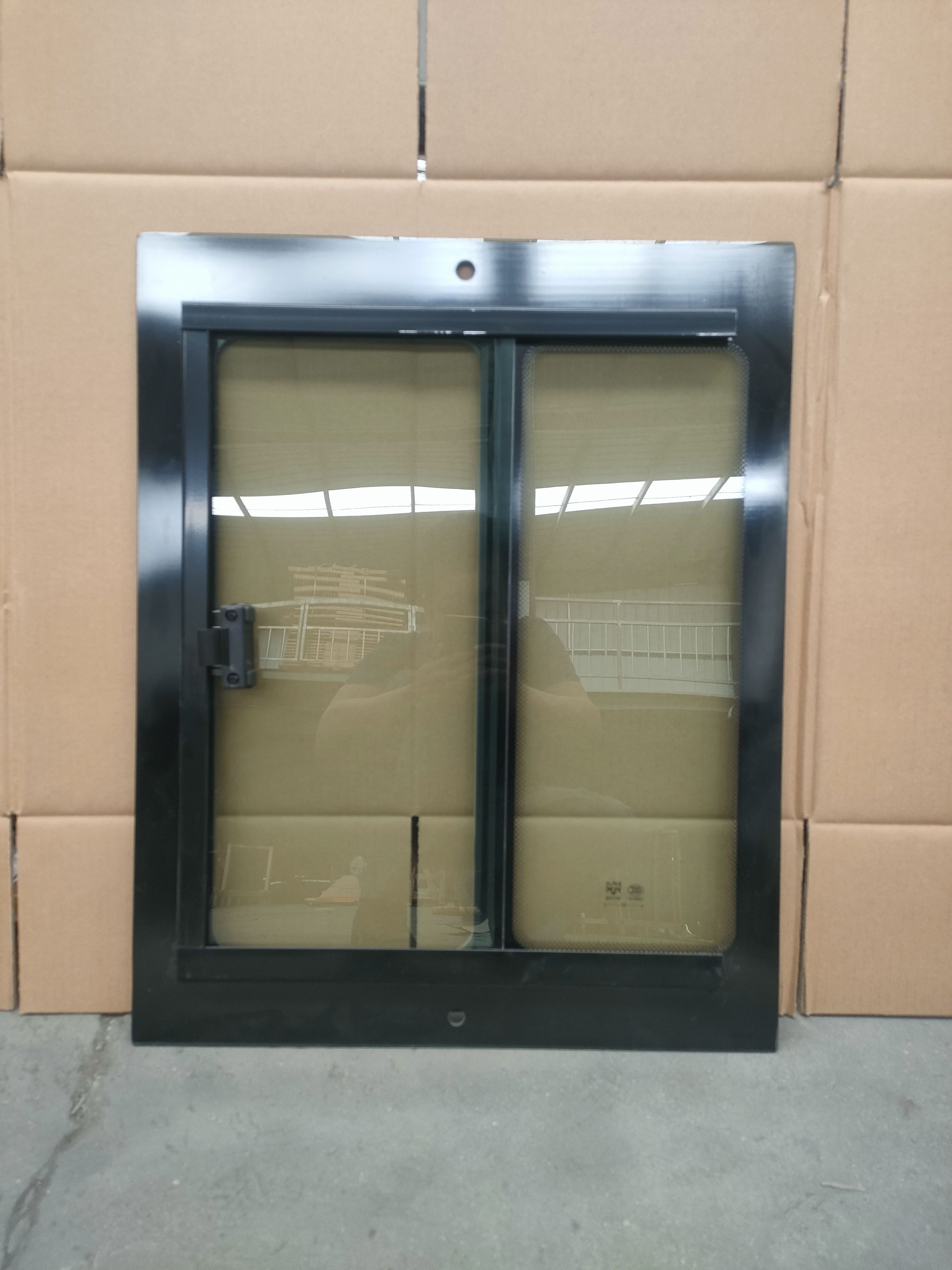 装载机车门玻璃改推拉窗铲车推拉窗四不像农用车推拉窗总成