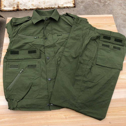 87作训服军绿色的确良夏季薄款